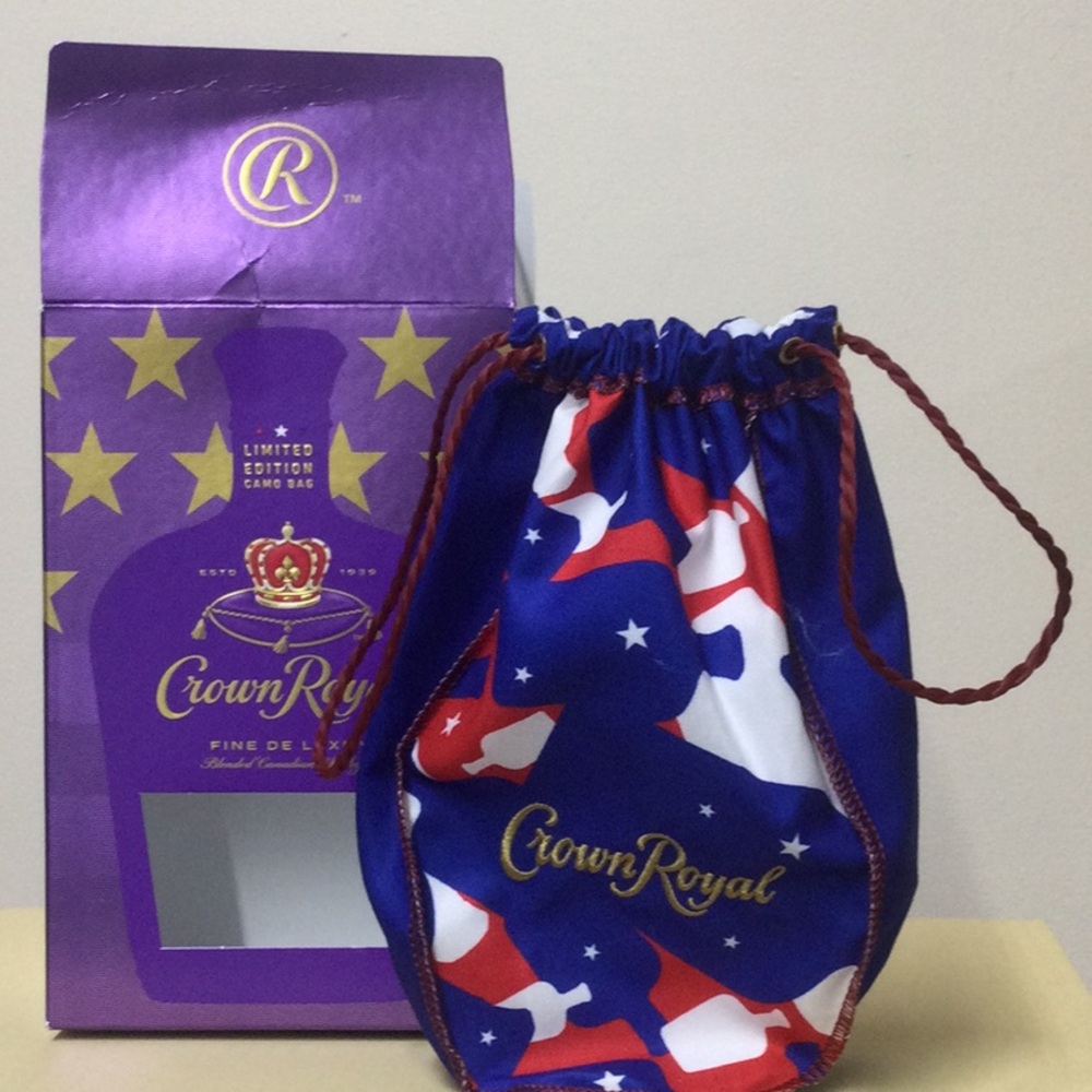 New Limited Education Crown Royal Camo Bag And Box
